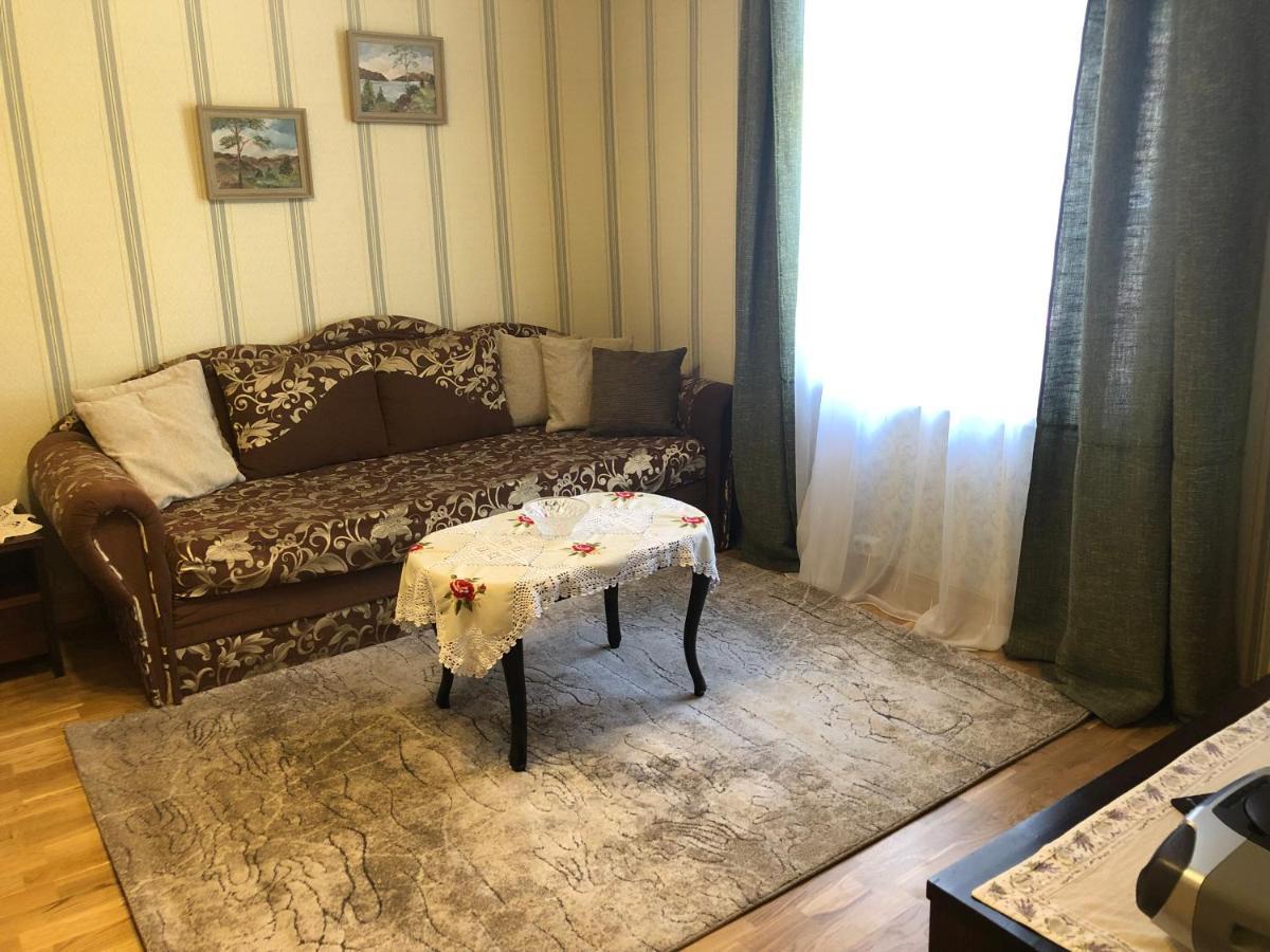 Posti Old Town Apartment วิลยันดี ภายนอก รูปภาพ